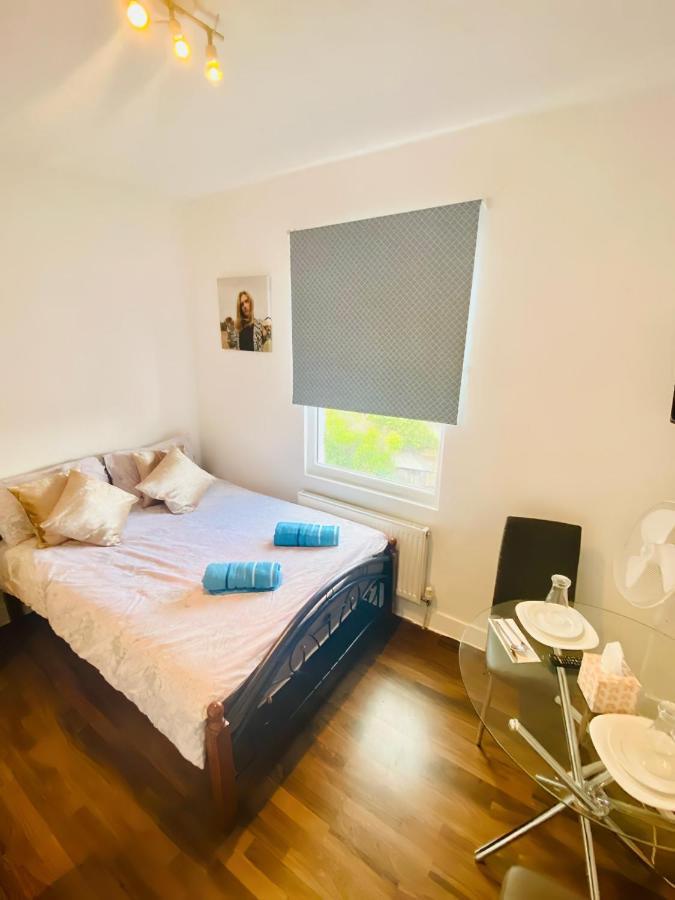 One Bed Studio Flat In Central London Apartment Exterior photo