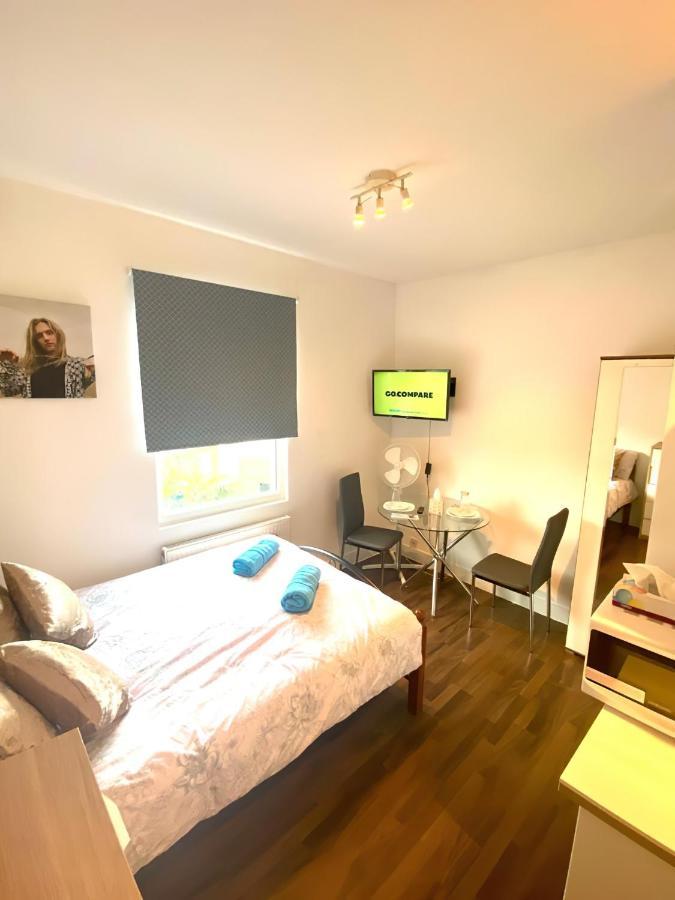 One Bed Studio Flat In Central London Apartment Exterior photo