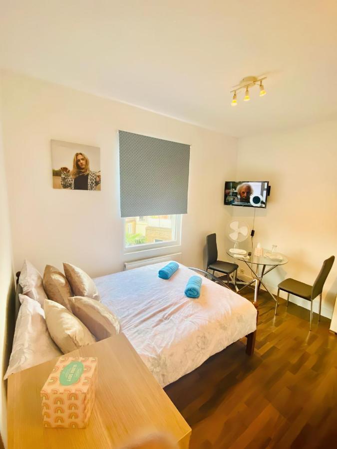One Bed Studio Flat In Central London Apartment Exterior photo